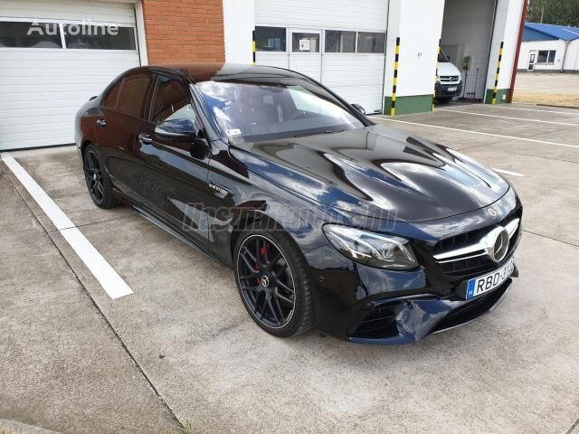 berline Mercedes-Benz AMG E 63 S 4MATIC+ 9G-TRONIC Magyarországi. Kiterjeszte