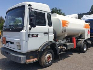 camion de carburant Renault S150