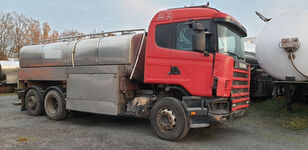 camion de lait Scania 114L 340