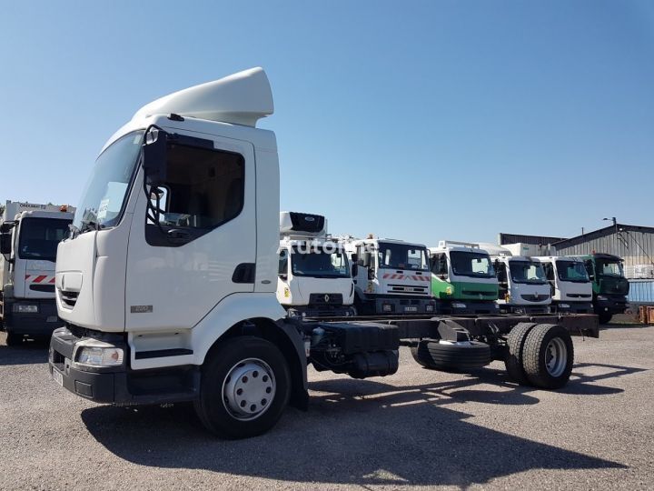 camion fourgon Renault Midlum 220dci.13 CHASSIS pour pièces