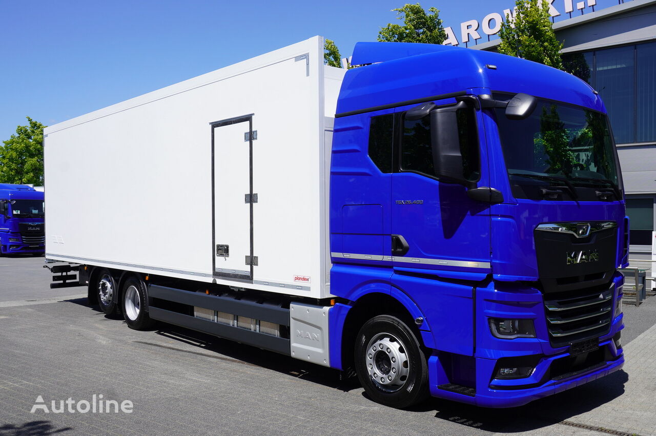camion frigorifique MAN TGX 26.400 / NEW PLANDEX refrigerator 23 pallets / 6×2 / 2024 / neuf