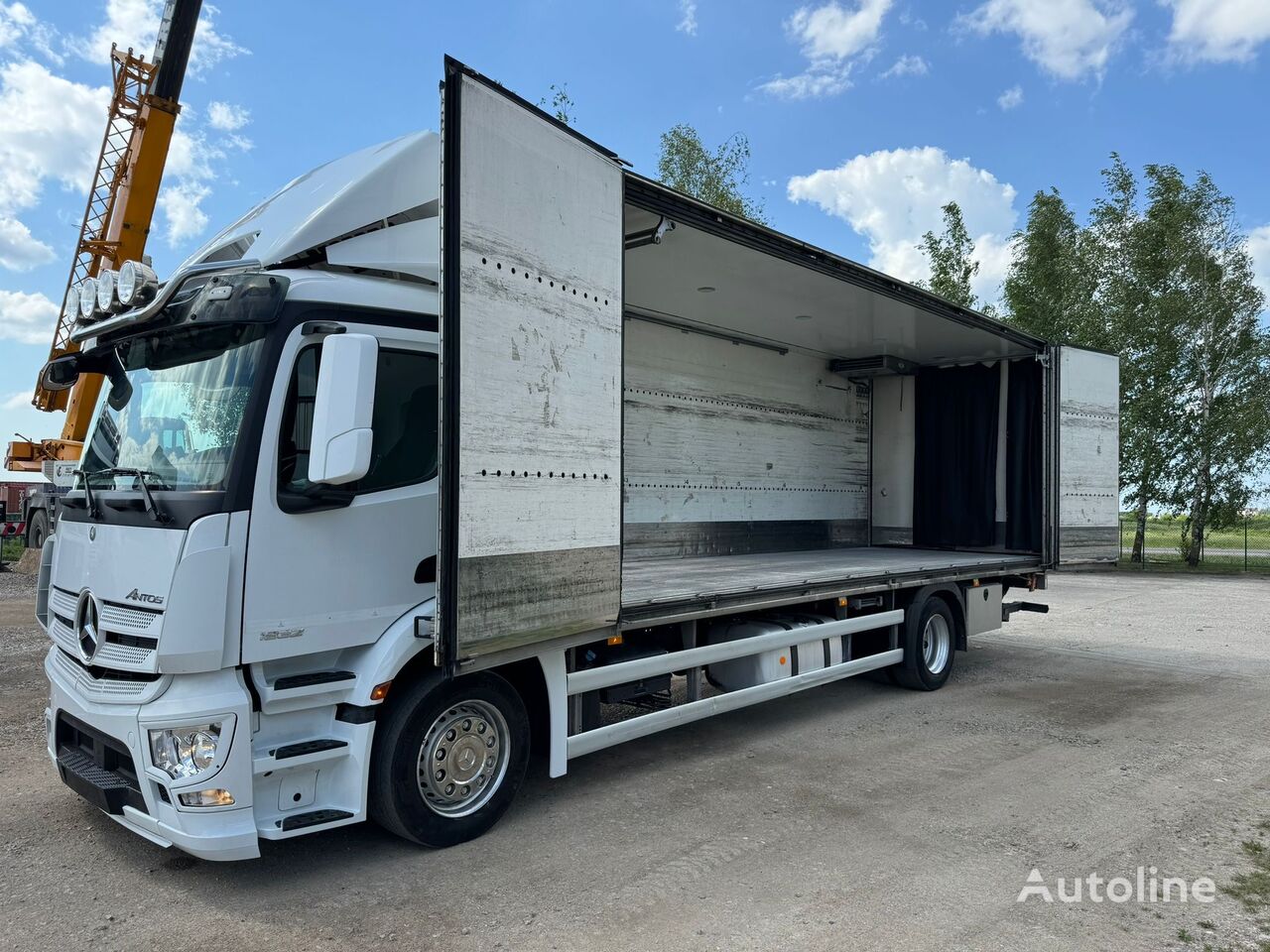 camion isotherme Mercedes-Benz Antos 1832L Euro 6