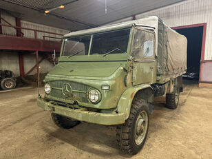 camion militaire Mercedes-Benz Unimog 404S