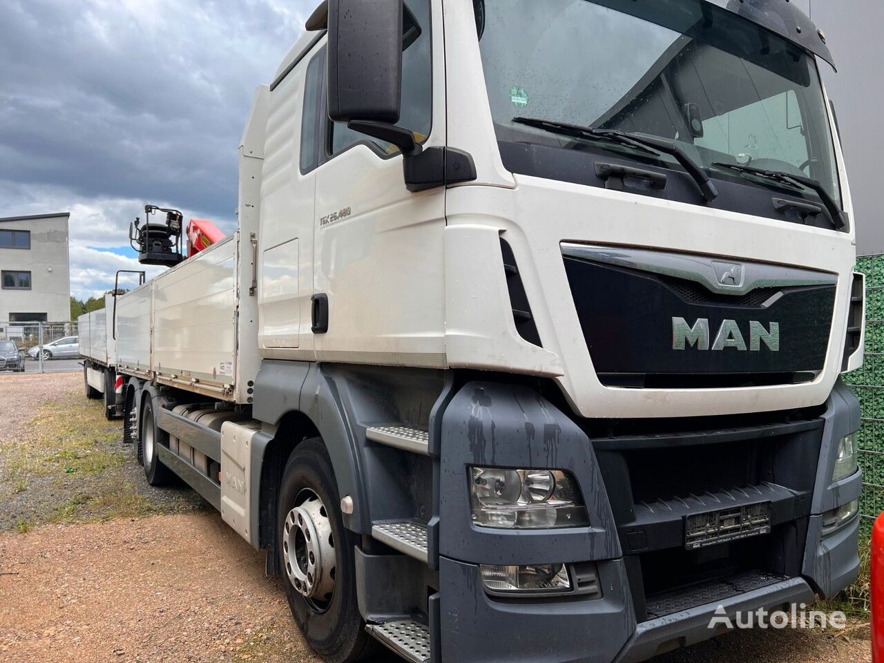 camion plateau MAN TGX 26.480 + remorque plateau