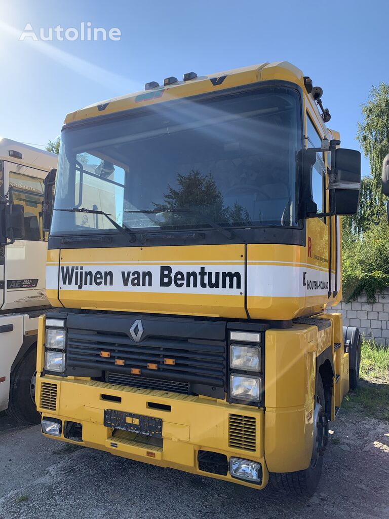 TRACTEUR RENAULT MAGNUM - 3MJA