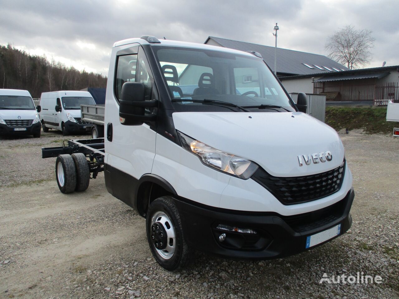 camion châssis < 3.5t IVECO Daily 3.0 na bliźniaku 35C16 rama 35-160 kiper wywrotka kontener