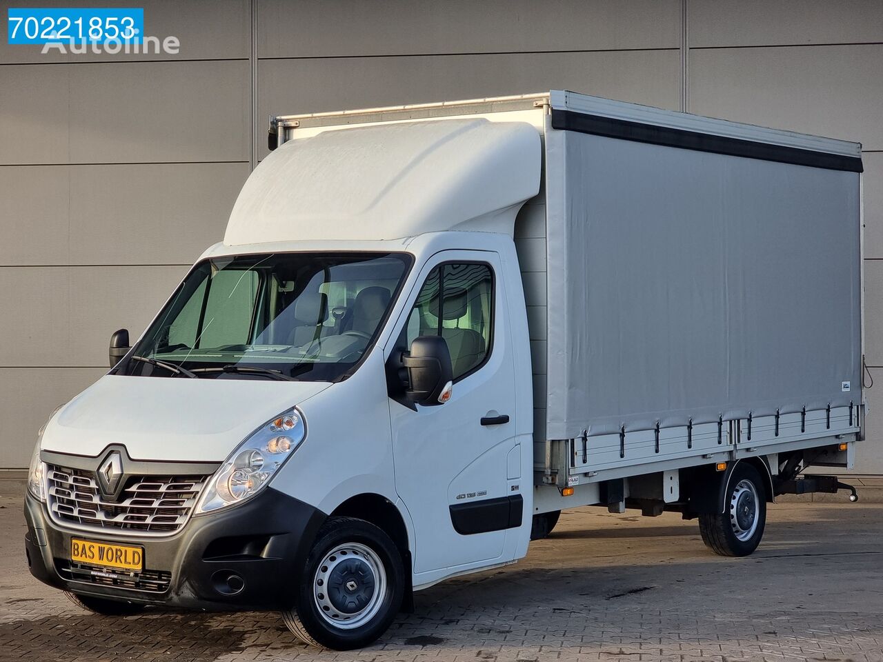 Camion bâché < 3.5t Renault Master à vendre République tchèque